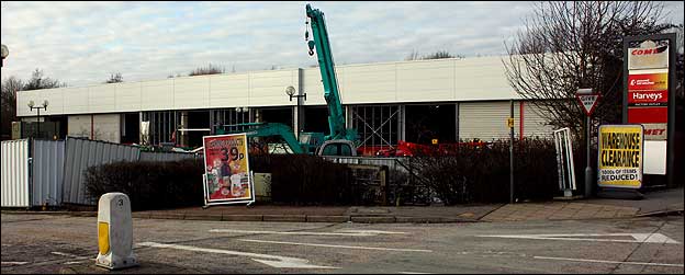 Site of new Tesco store in London Road Newbury.